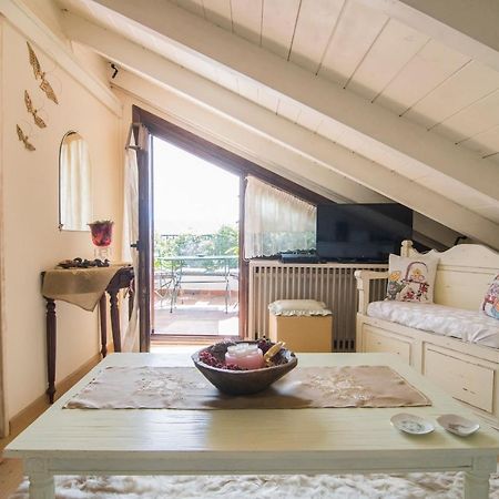 شقة Cozy Attic أراخوفا المظهر الخارجي الصورة
